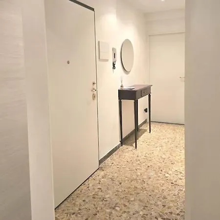 Elisabeth * לה ספציה